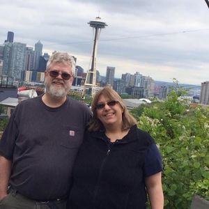 Meet your Posher, Leslie